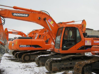Б/у экскаватор Doosan Solar 225NLC-V Б/у экскаватор Doosan Solar 225NLC-V