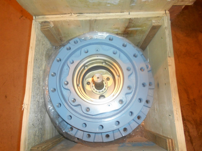 Редуктор хода для экскаваторов Hitachi ZX330-1 Титан Техника