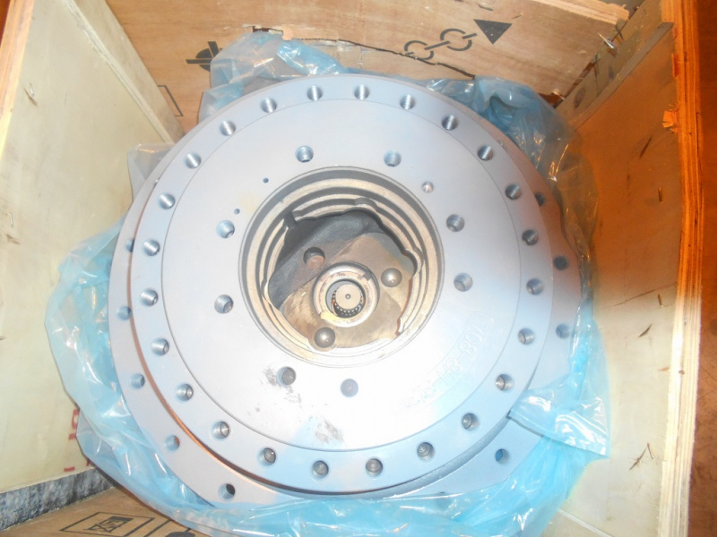Редуктор хода для экскаватора Komatsu PC300-7 Титан Техника