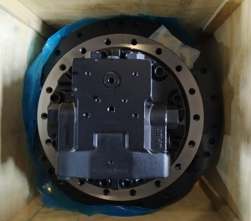 Редуктор хода с гидромотором для экскаватора Komatsu PC200-8 Титан Техника