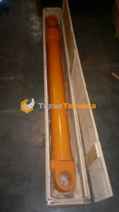 картинка Гидроцилиндр стрелы для экскаватора Komatsu PC400-6 от Титан Техники